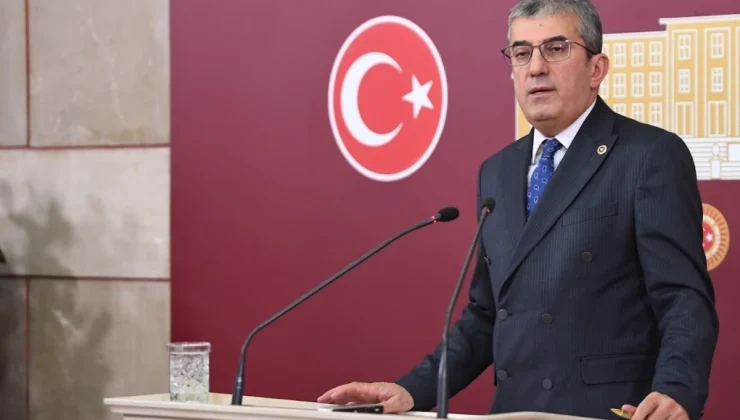 CHP’li Günaydın, Hazine ve Maliye Bakanı Şimşek’e defterdarlık değişikliğiyle ilgili sorular yöneltti