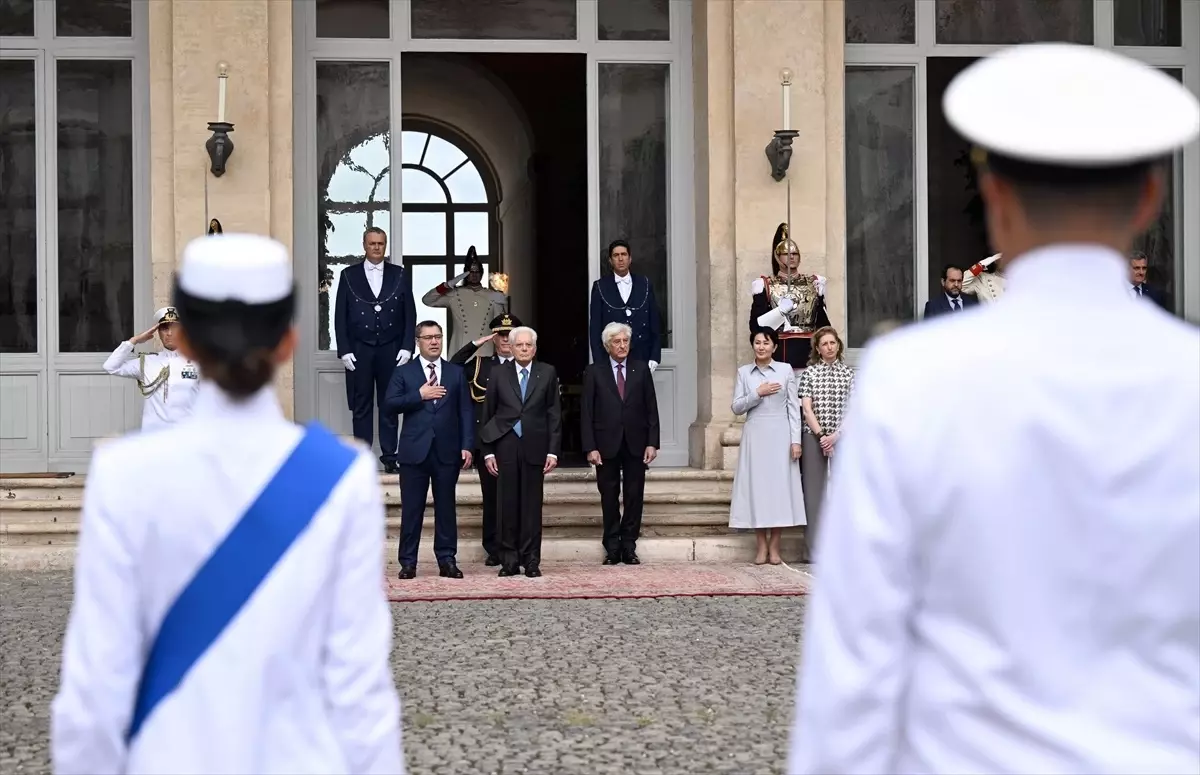 Caparov’dan Papa Franciscus’a Ziyaret