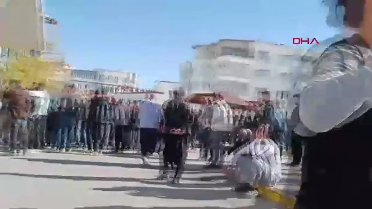 GAZİANTEP Tartıştığı, kendisiyle aynı adı taşıyan yeğenlerini vurdu: 1 ölü, 1 yaralı